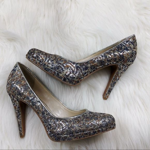 Nine West Rocha Sequin Pumps - Picture 4 of 8